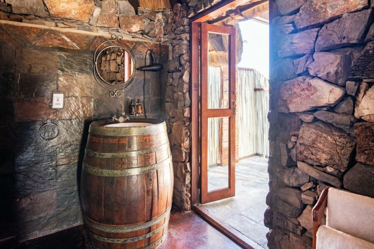 Eagle Tented Lodge & Spa オカウクエジョ エクステリア 写真